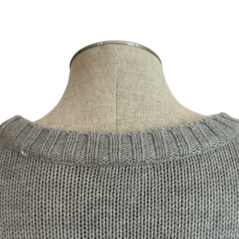Fashion Bug Women's V-Neck Grey Knitted Sweater Size 26/28W - Picture 5 of 10